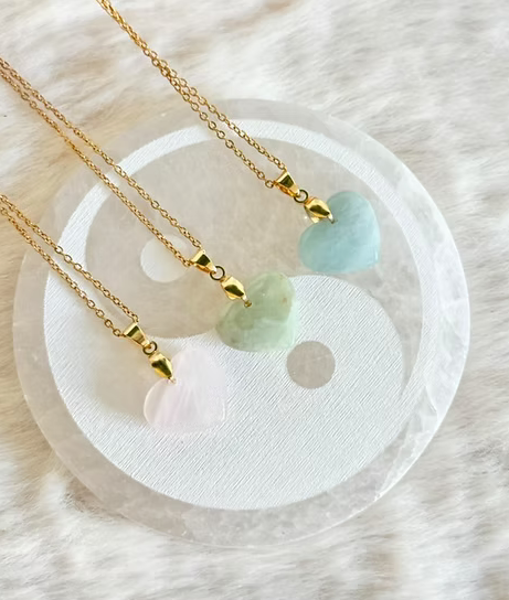 Collier LOVE