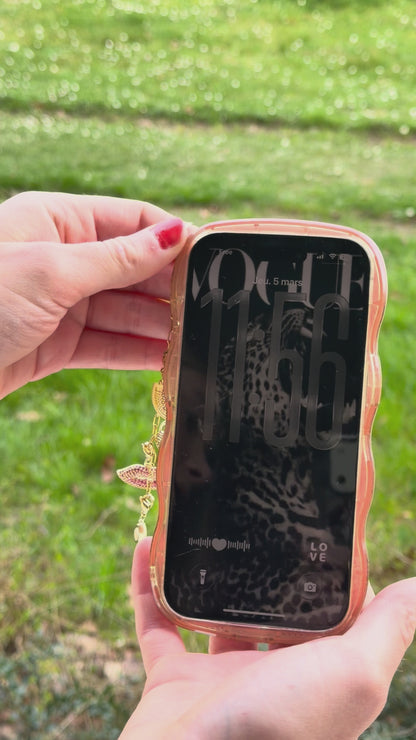 Le bijoux de tel plein de charms 😍